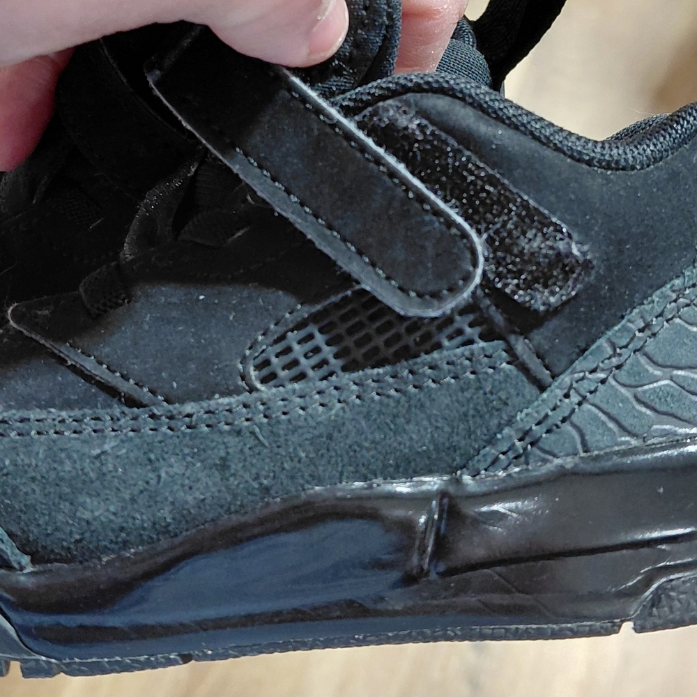 Jordan Kids Shoes - Picture 7 of 7